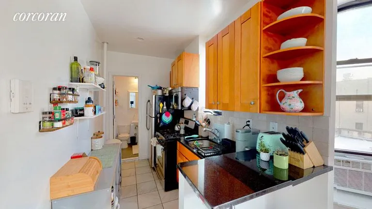 New York City Real Estate | View 421 West 125th Street, 8 | room 3 | View 4