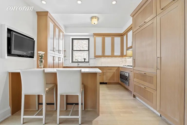 New York City Real Estate | View 31 East 28th Street, PHW | Kitchen | View 5