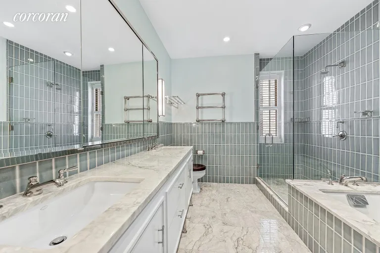 New York City Real Estate | View 31 East 28th Street, PHW | Full Bathroom | View 9