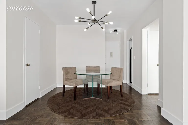 New York City Real Estate | View 80 East End Avenue, 9D | Formal Dining Room | View 2