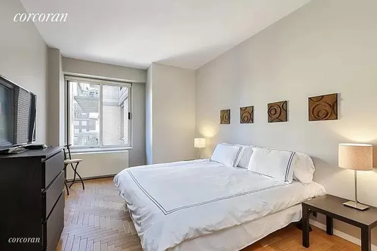 New York City Real Estate | View 170 East 87th Street, E16H | room 3 | View 4