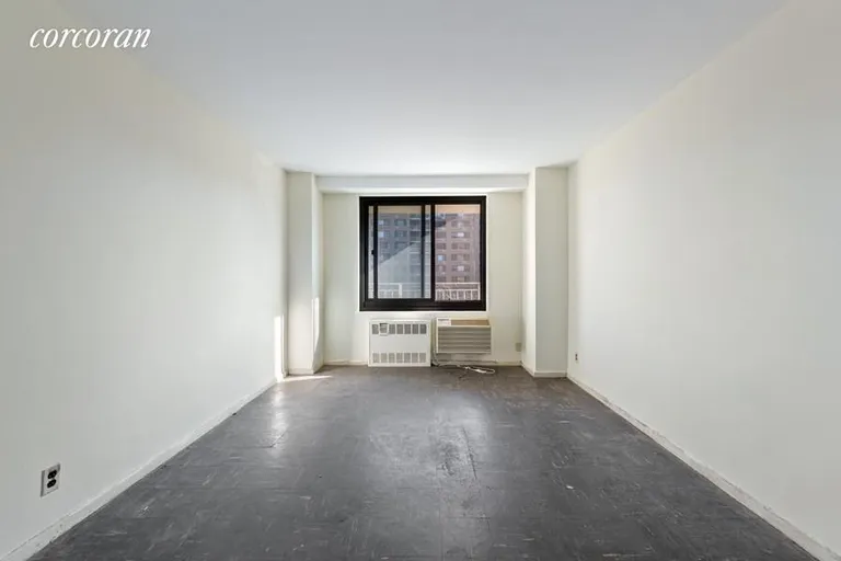 New York City Real Estate | View 185 Hall Street, 616 | room 3 | View 4