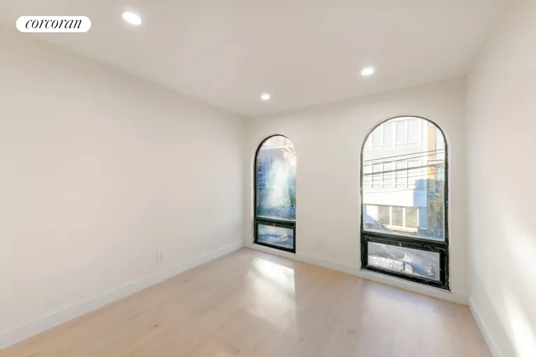 New York City Real Estate | View 472 Carroll Street | room 11 | View 12