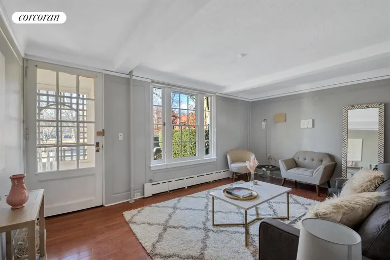 New York City Real Estate | View 6 Park End Place | 4 Beds, 2 Baths | View 1