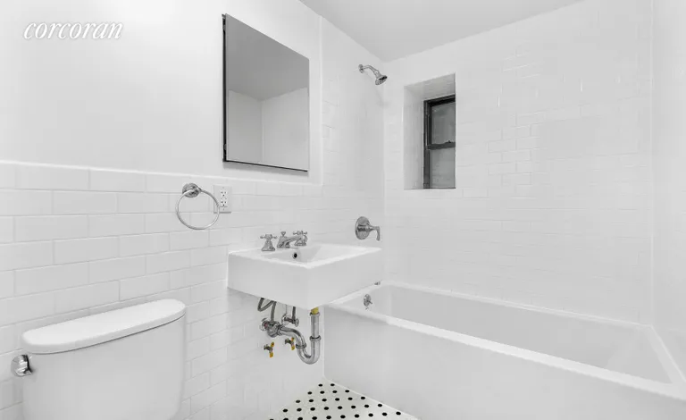 New York City Real Estate | View 129 Baltic Street, 1A | Full Bathroom | View 12