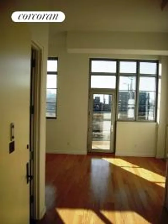 New York City Real Estate | View 27-28 Thomson Avenue, WS3 | MAIN SPACE | View 5