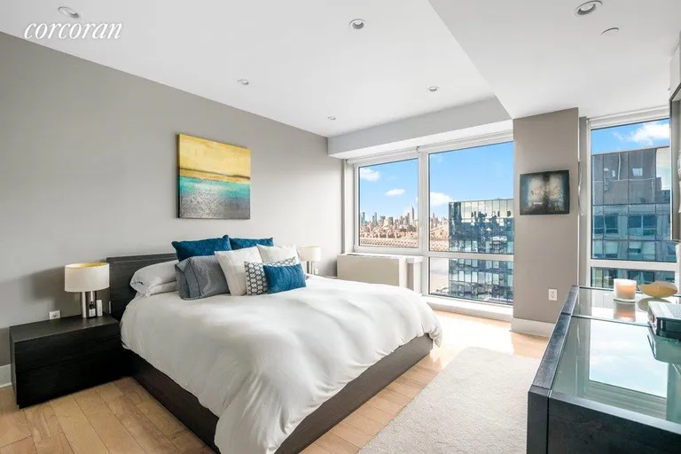 New York City Real Estate | View 440 Kent Avenue, PH3D | room 4 | View 5