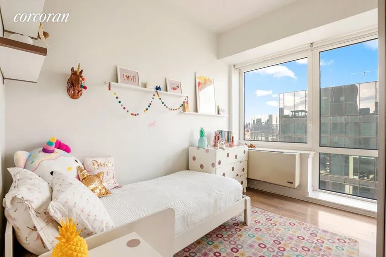 New York City Real Estate | View 440 Kent Avenue, PH3D | room 8 | View 9