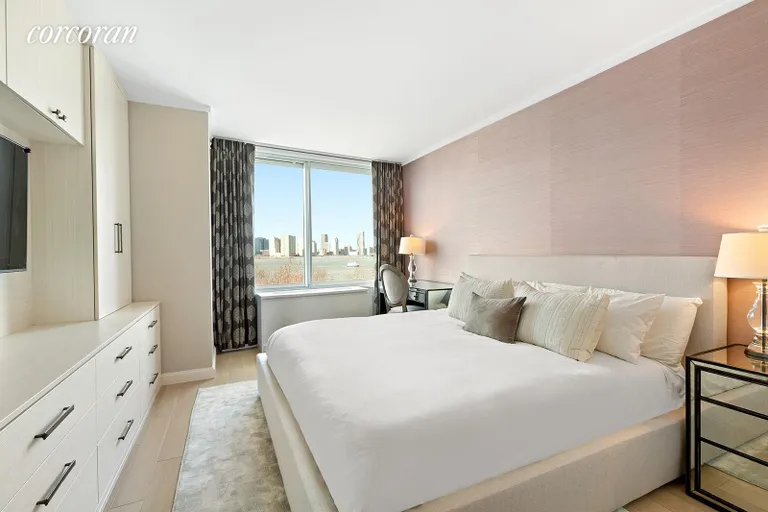 New York City Real Estate | View 22 River Terrace, 5C | room 7 | View 8