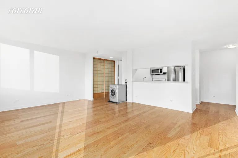 New York City Real Estate | View 236 East 47th Street, 27A | Studio | View 5