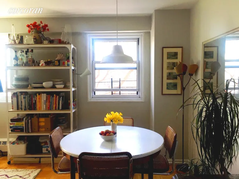 New York City Real Estate | View 175 Willoughby Street, 5H | Bright Dining Area | View 6