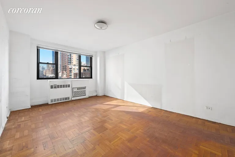 New York City Real Estate | View 315 East 72Nd Street, 16K | room 4 | View 5