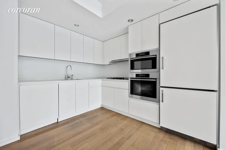 New York City Real Estate | View 425 West 53rd Street, 202 | room 4 | View 5