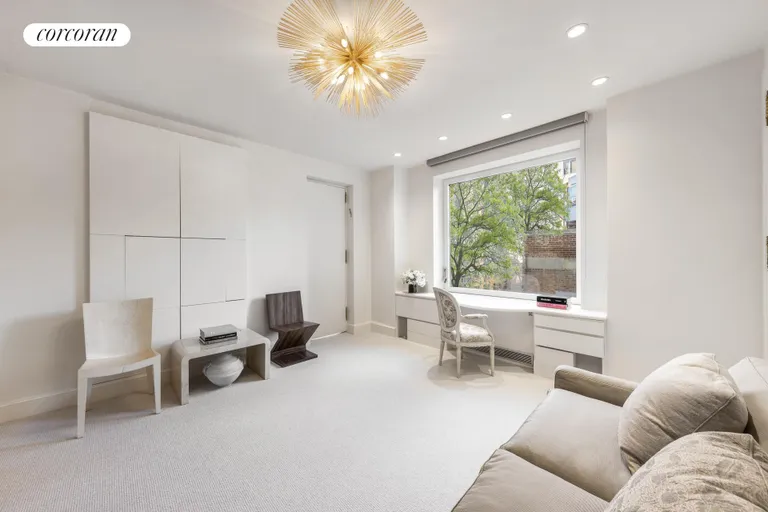 New York City Real Estate | View 730 Park Avenue, 6C | room 17 | View 18