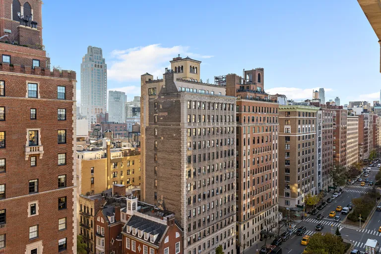 New York City Real Estate | View 1020 Park Avenue, 16A | View | View 18
