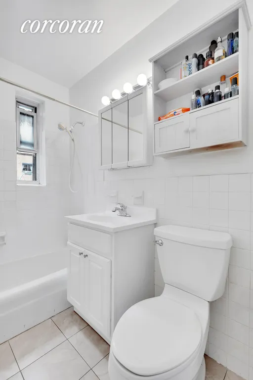 New York City Real Estate | View 170 West 23rd Street, 2T | Primary Bathroom | View 5