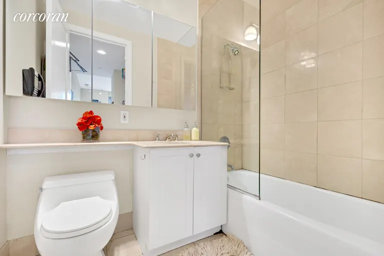 New York City Real Estate | View 400 East 51st Street, 29B | en suite full bathroom | View 19