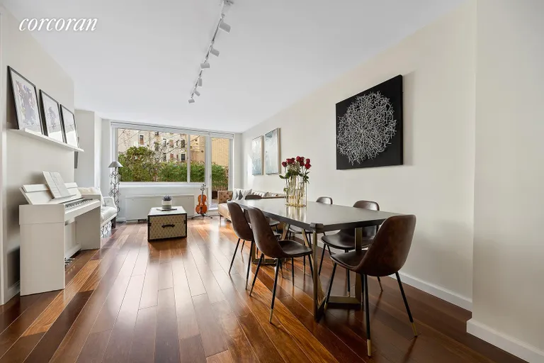 New York City Real Estate | View 301 East 78th Street, 2G | room 1 | View 2
