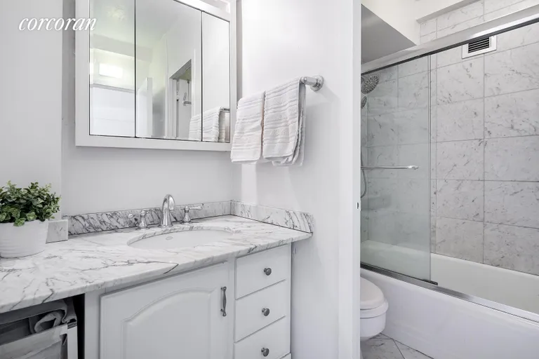 New York City Real Estate | View 310 West 56th Street, 12D | Full Bathroom | View 6