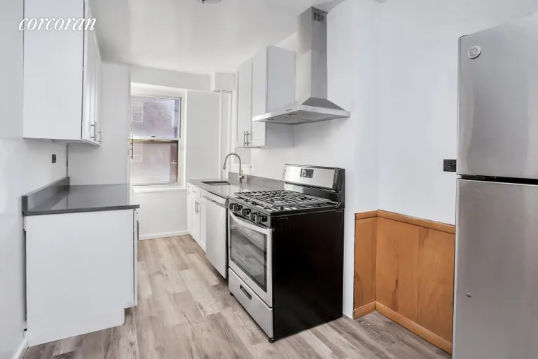 New York City Real Estate | View 457 Fdr Drive, A1004 | Kitchen | View 6