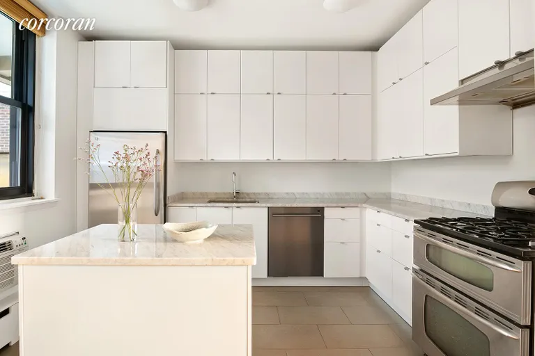 New York City Real Estate | View 250 Mercer Street, A304 | Kitchen | View 5