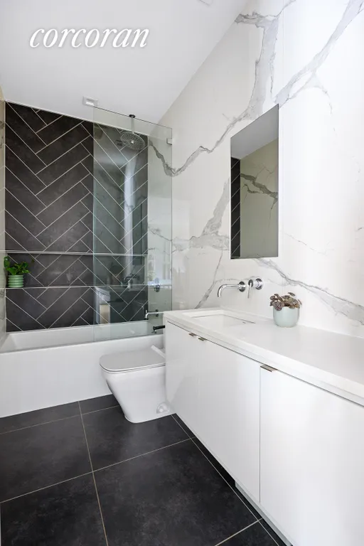 New York City Real Estate | View 476 Washington Avenue, A | Full Bathroom | View 8