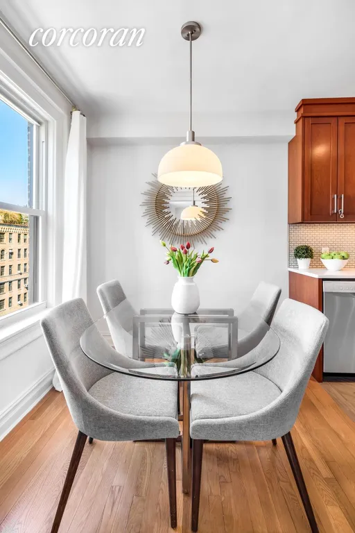 New York City Real Estate | View 230 West End Avenue, 17D | room 2 | View 3