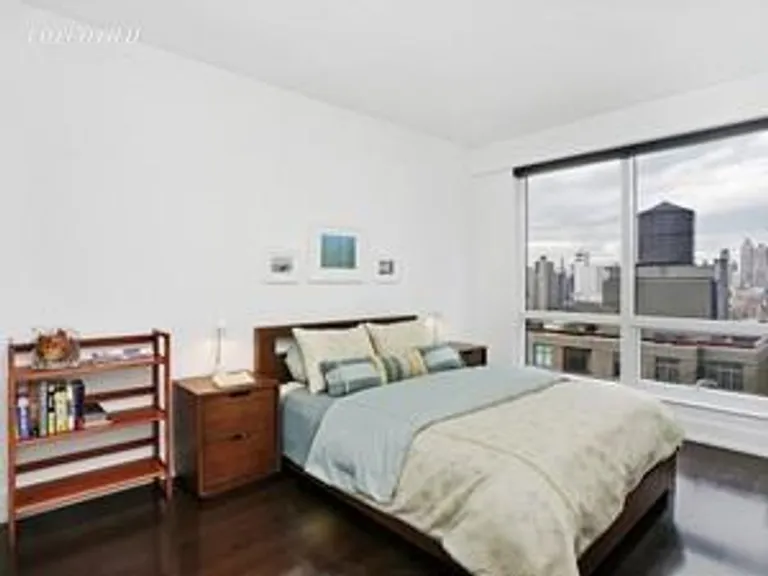 New York City Real Estate | View 350 West 42Nd Street, 25D | room 2 | View 3