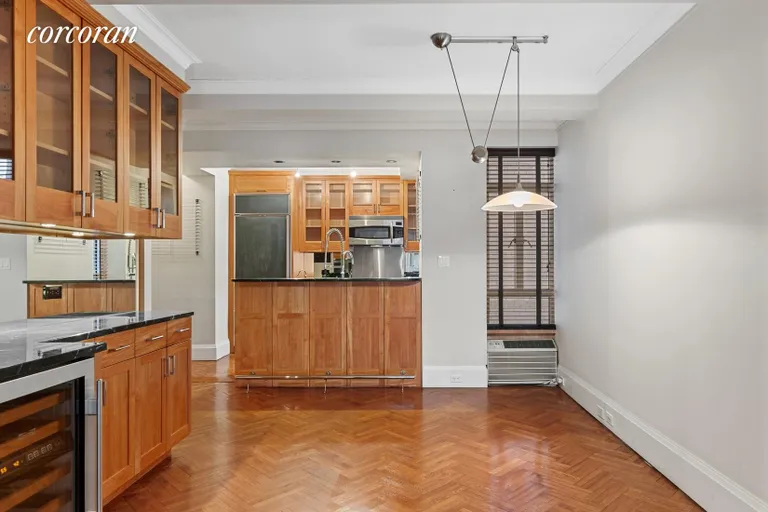 New York City Real Estate | View 44 East 67th Street, 5C | Dining Area | View 8