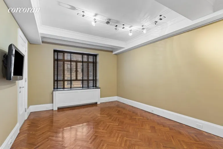 New York City Real Estate | View 44 East 67th Street, 5C | room 11 | View 12