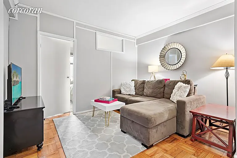 New York City Real Estate | View 240 East 46th Street, 7G | 2 Beds, 1 Bath | View 1