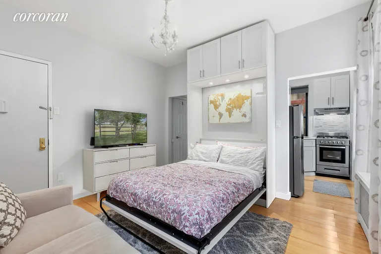 New York City Real Estate | View 4 West 105th Street, 1F | Bedroom | View 2