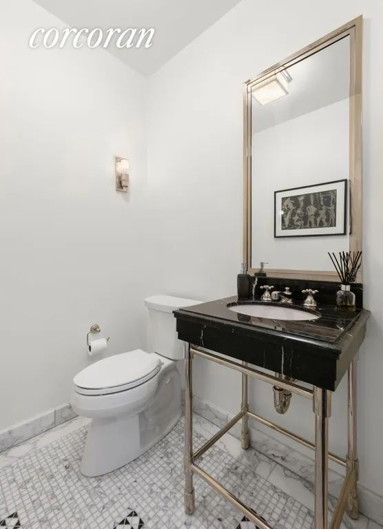 New York City Real Estate | View 160 West 12th Street, 51 | Quarter Bathroom | View 10