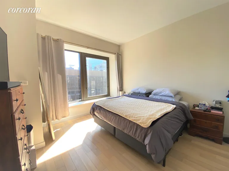 New York City Real Estate | View 75 Wall Street, 28B | Bedroom | View 3