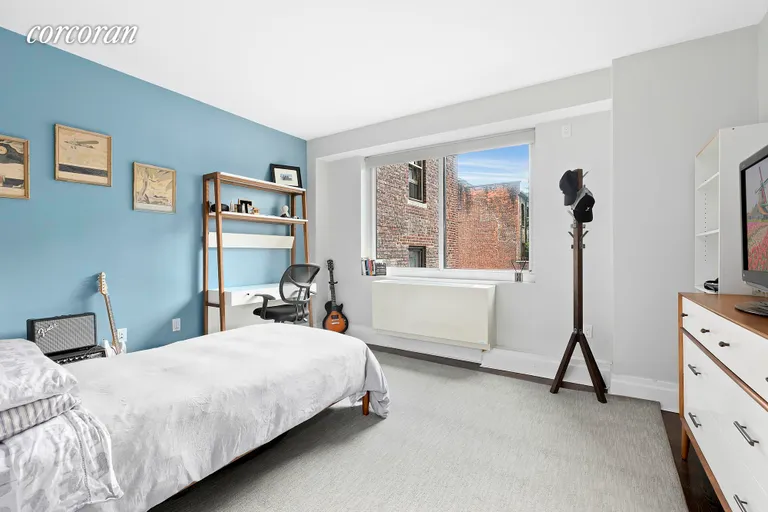 New York City Real Estate | View 732 West End Avenue, 6 | Bedroom | View 9