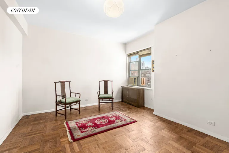 New York City Real Estate | View 174 East 74th Street, PHB | Bedroom | View 9