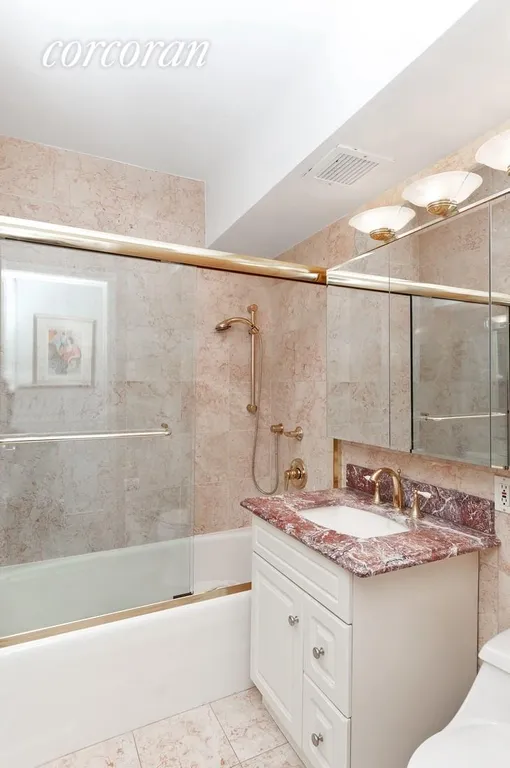 New York City Real Estate | View 340 East 64th Street, 12A | Full Bathroom | View 4