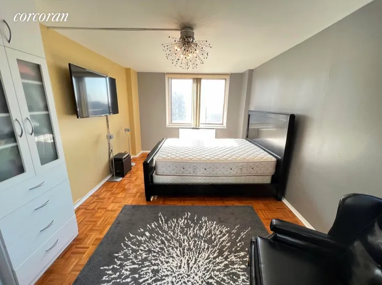 New York City Real Estate | View 118-17 Union Turnpike, 10G | Bedroom | View 5