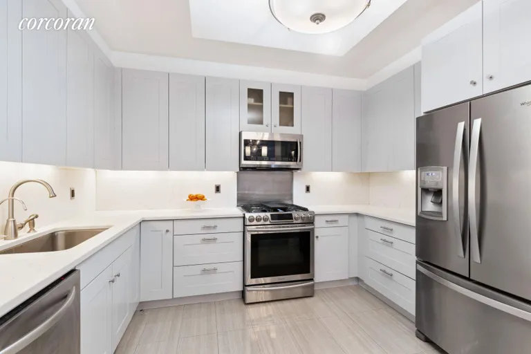 New York City Real Estate | View 272 West 107th Street, 7A | Kitchen | View 4