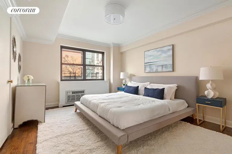 New York City Real Estate | View 305 East 72Nd Street, 2CDE | room 4 | View 5