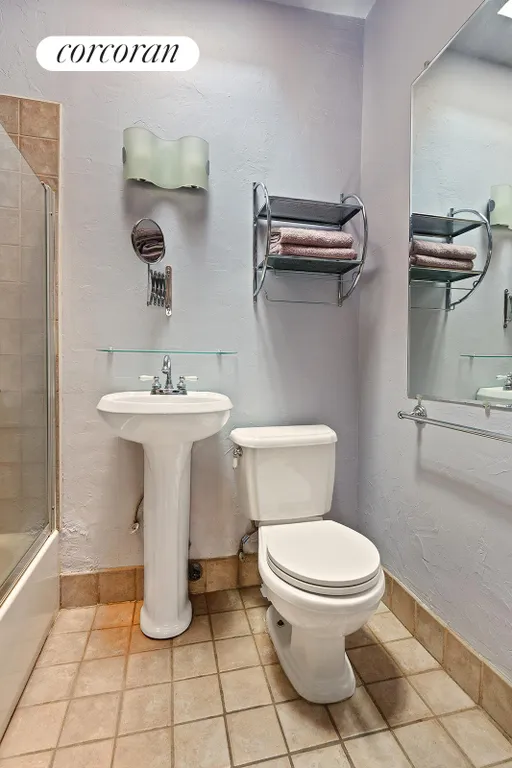 New York City Real Estate | View 231 East 54th Street, 4B | Full Bathroom | View 4