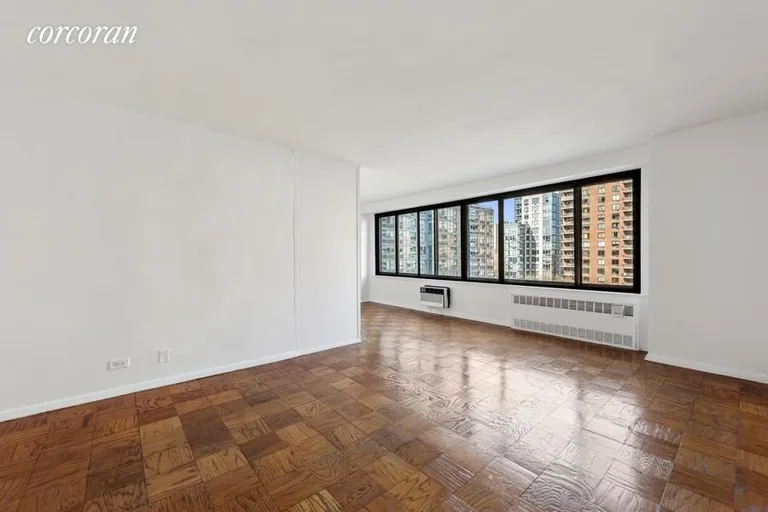 New York City Real Estate | View 382 Central Park West, 8Y | room 1 | View 2
