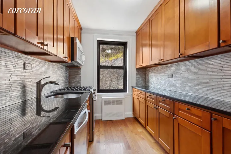 New York City Real Estate | View 295 Bennett Avenue, 8E | Kitchen | View 5