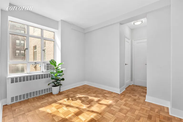 New York City Real Estate | View 15 West 84th Street, 5E | Bedroom | View 3