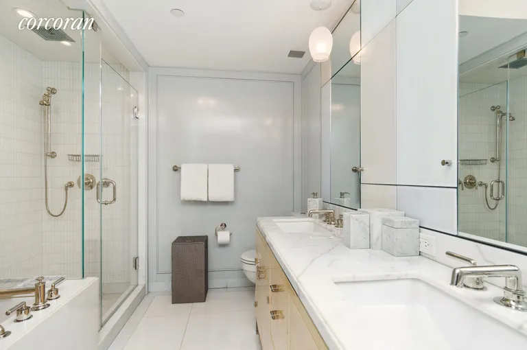 New York City Real Estate | View 21 East 61st Street, 5D | room 3 | View 4