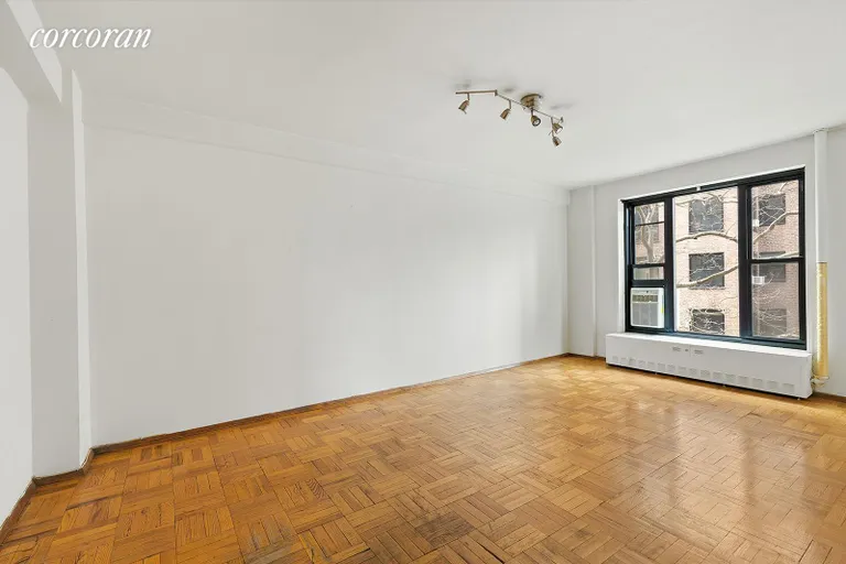 New York City Real Estate | View 355 Clinton Avenue, 4E | Dining Area | View 4