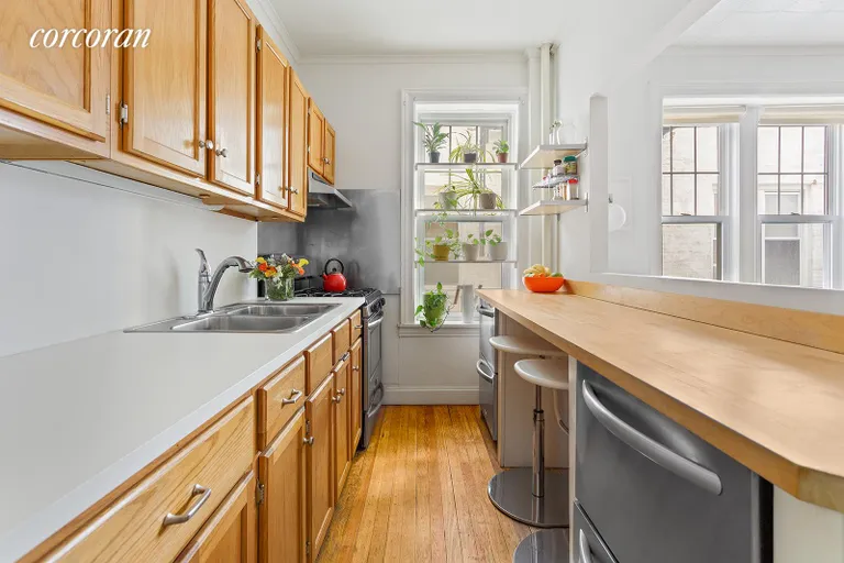New York City Real Estate | View 531 41st Street, A6 | Kitchen | View 3