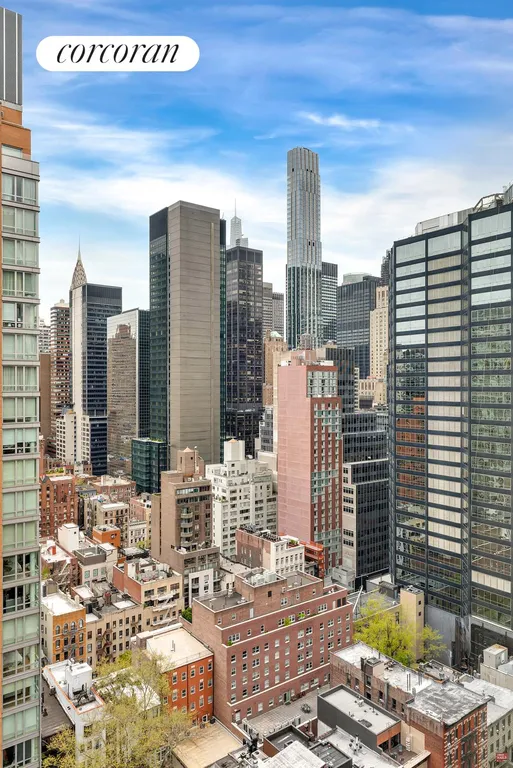 New York City Real Estate | View 250 East 54th Street, 25F | room 4 | View 5