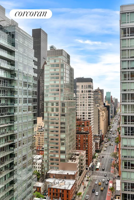 New York City Real Estate | View 250 East 54th Street, 25F | room 7 | View 8