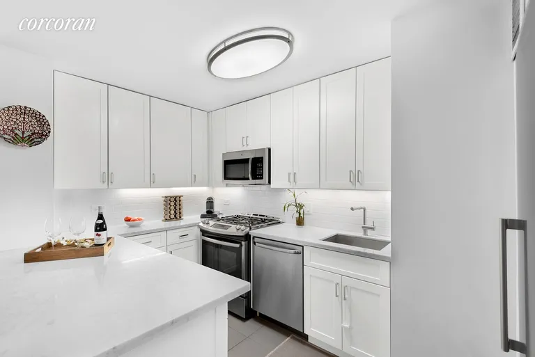 New York City Real Estate | View 235 East 87th Street, 10L | room 2 | View 3